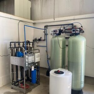 Hydrotech® 91-10052101 4040-1 Commercial RO Deluxe System, 1.39 gpm, 110-150 psi, >98% Salt Rejection